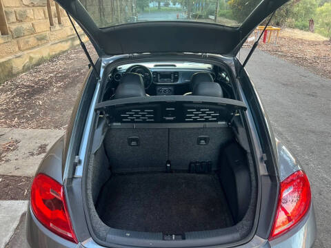 2012 Volkswagen Beetle