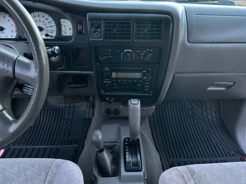 2004 Toyota Tacoma V6