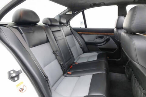 2001 BMW M5