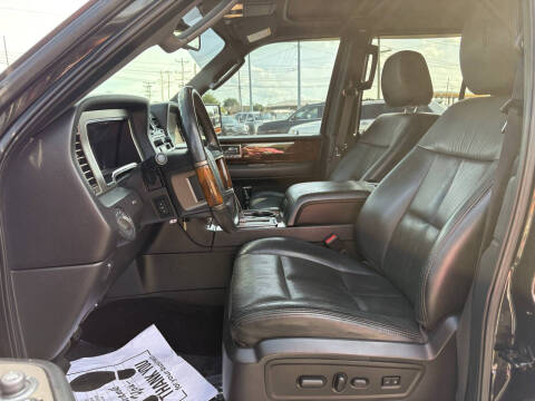 2012 Lincoln Navigator