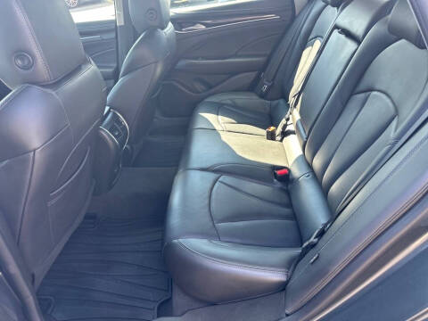 2017 Buick LaCrosse Essence