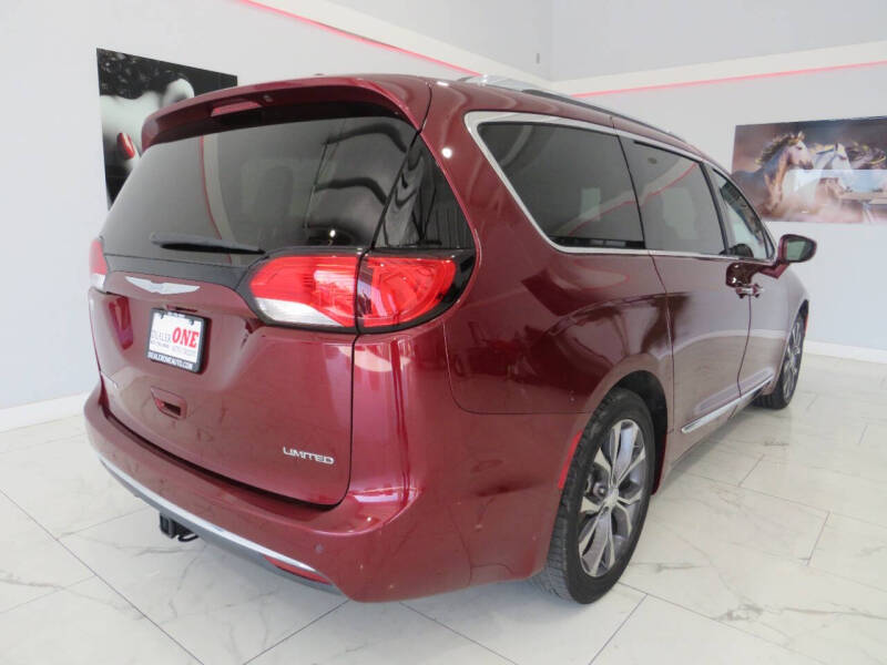 2018 Chrysler Pacifica Limited