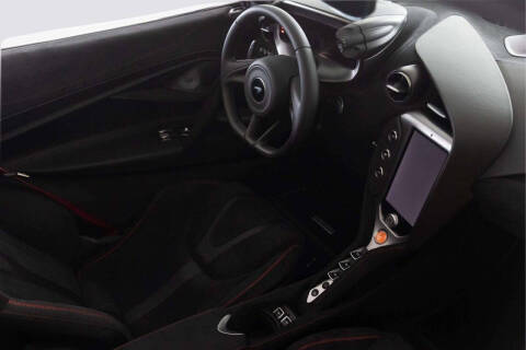 2025 McLaren 750S Spider