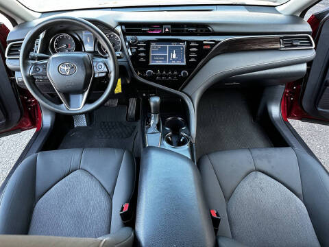 2019 Toyota Camry LE