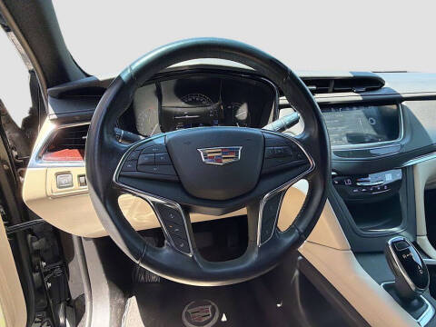 2019 Cadillac XT5 Luxury