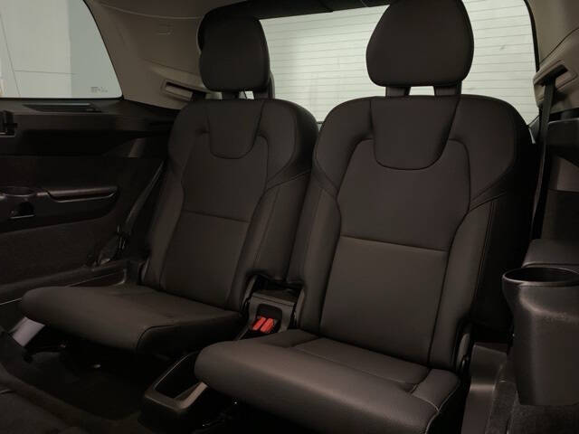 2025 Volvo XC90 B6 Plus Bright Theme 7P