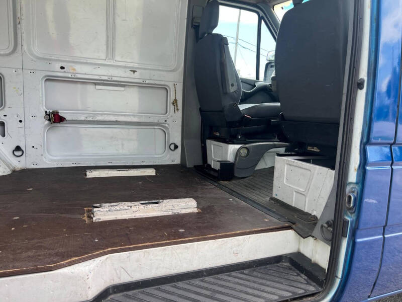 2005 Dodge Sprinter 2500