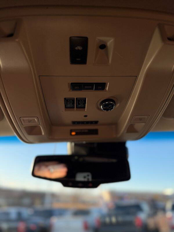 2015 Cadillac Escalade Premium