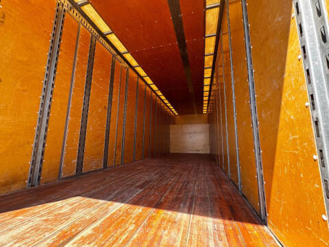 2017 Freightliner M2 106