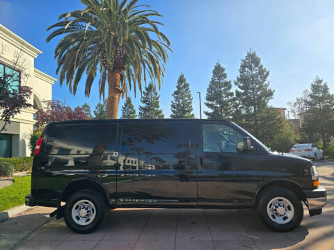 2017 Chevrolet Express 2500