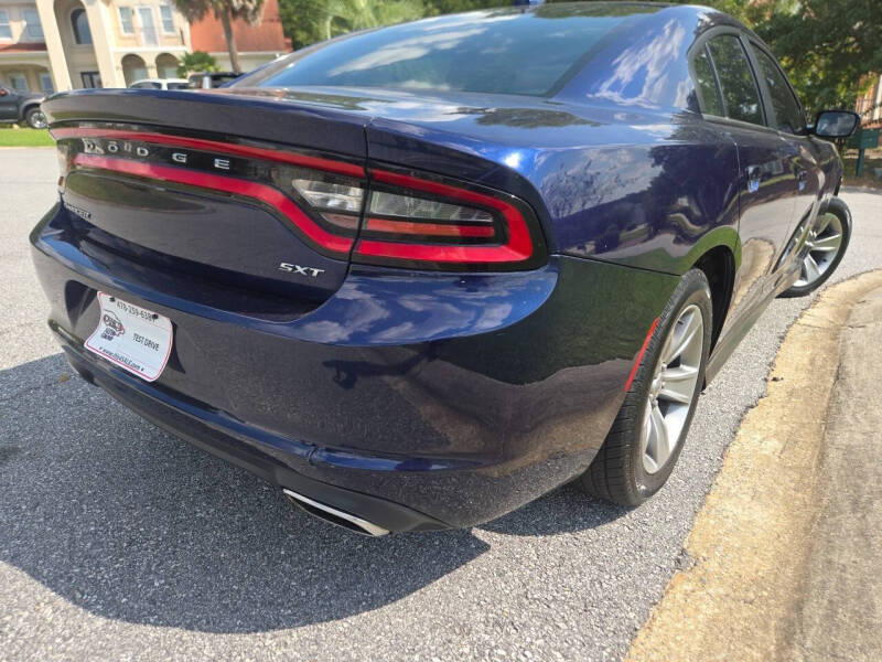 2015 Dodge Charger SXT
