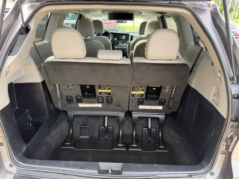 2015 Toyota Sienna