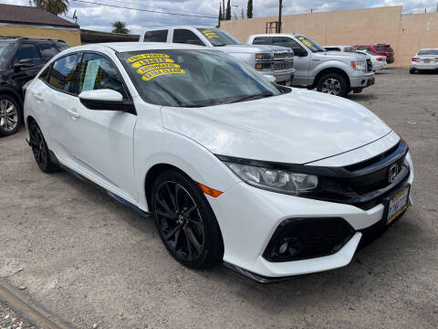 2017 Honda Civic for sale at JR'S AUTO SALES in Pacoima CA