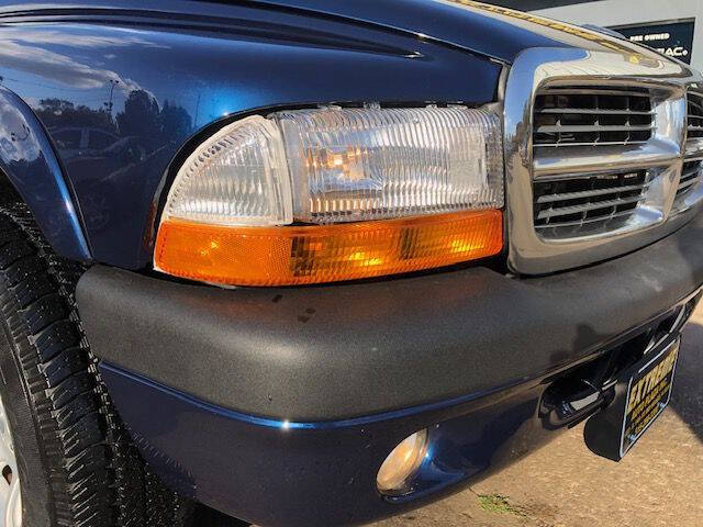 2004 Dodge Dakota Sport