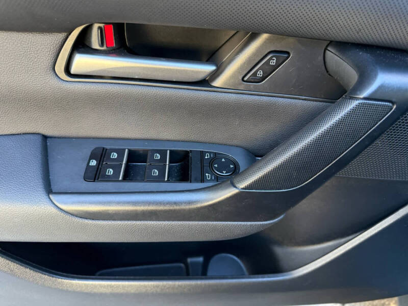 2025 Mazda CX-50 2.5 S Premium