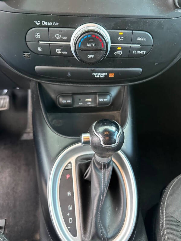 2019 Kia Soul +
