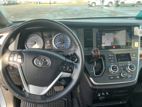 2017 Toyota Sienna