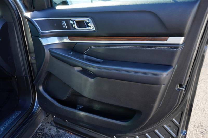 2017 Ford Explorer Limited