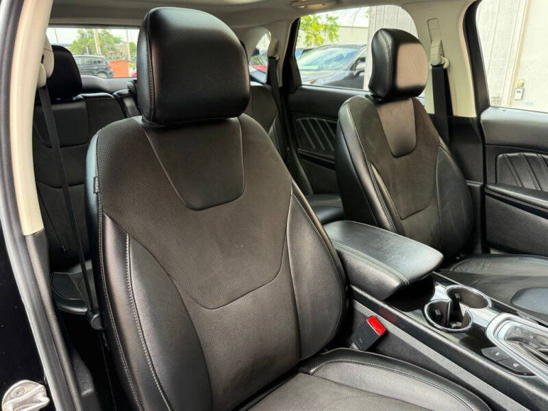 2016 Ford Edge Sport