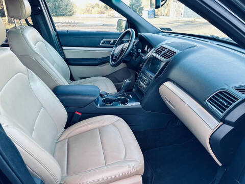 2017 Ford Explorer XLT