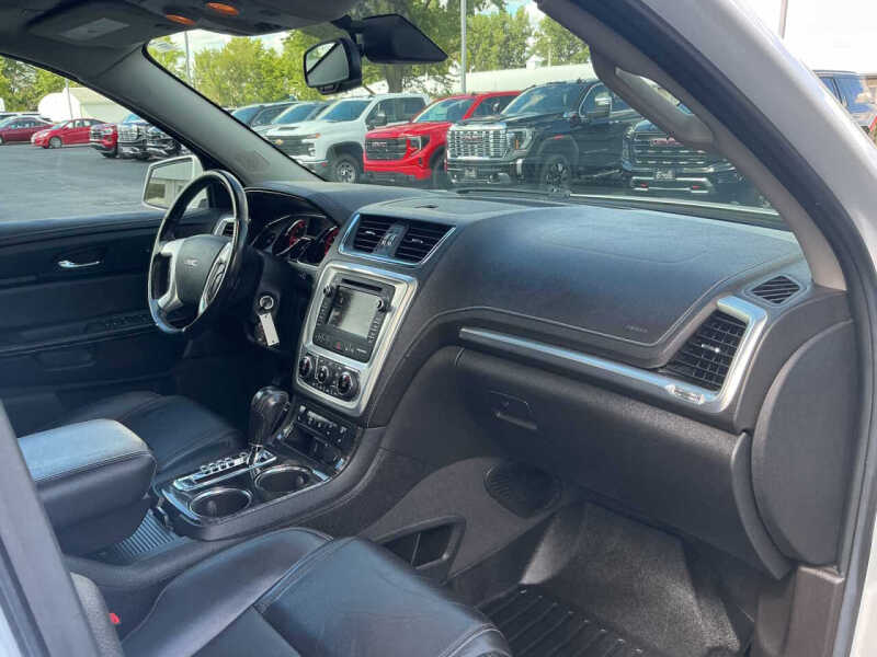 2017 GMC Acadia Limited