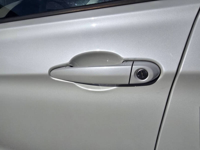 2012 BMW 3 Series 328i