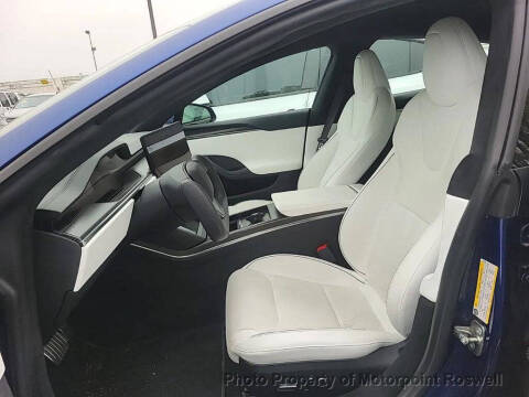 2023 Tesla Model S Plaid