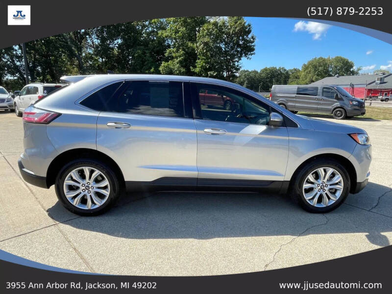 2022 Ford Edge Titanium