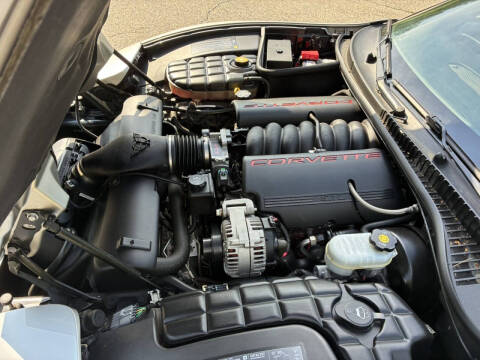 2004 Chevrolet Corvette
