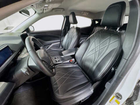 2021 Ford Mustang Mach-E Select