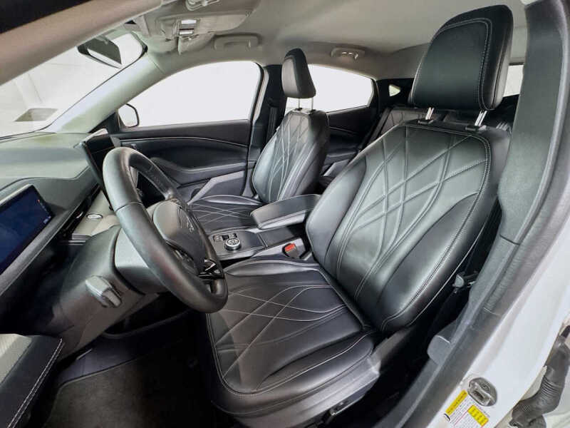 2021 Ford Mustang Mach-E Select