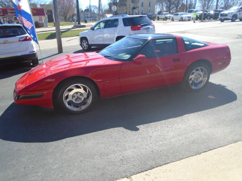 Nelson Auto Sales Car Dealer in Toulon, IL