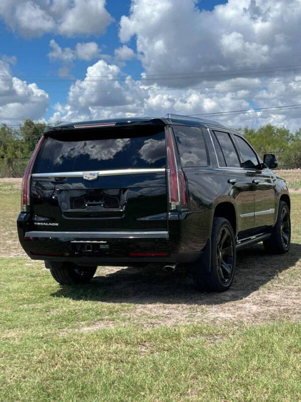2018 Cadillac Escalade Platinum