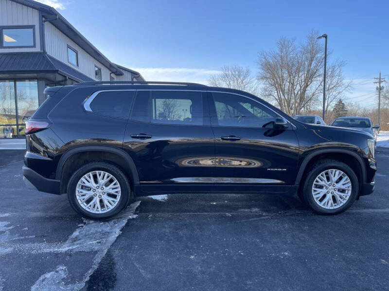 2024 GMC Acadia Elevation