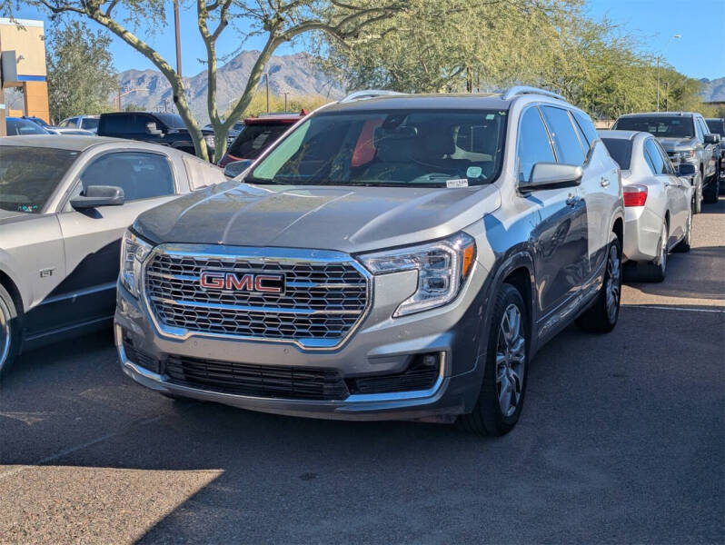 2023 GMC Terrain Denali