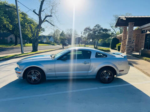 2005 Ford Mustang