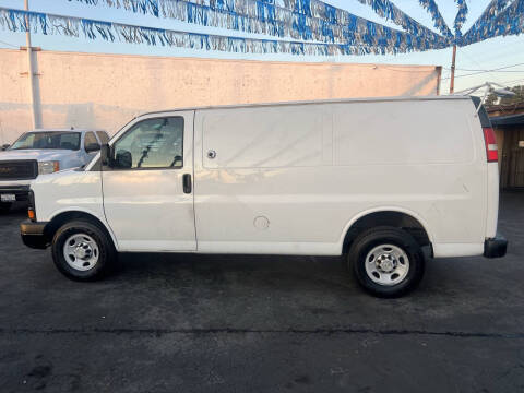 2014 Chevrolet Express 2500