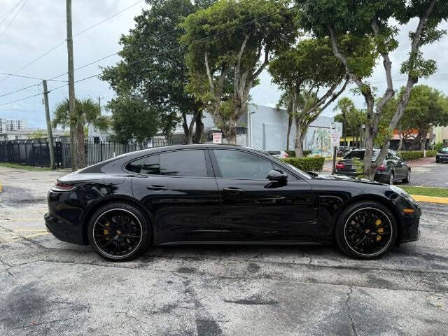 2021 Porsche Panamera