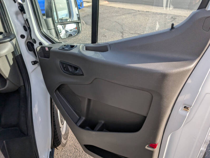 2020 Ford Transit 250