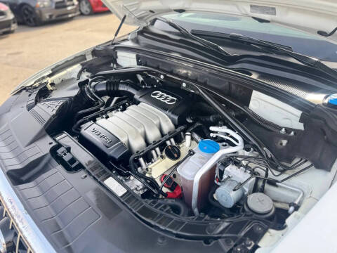 2012 Audi Q5 3.2 quattro Premium Plus