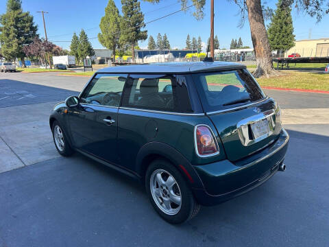 2009 MINI Cooper