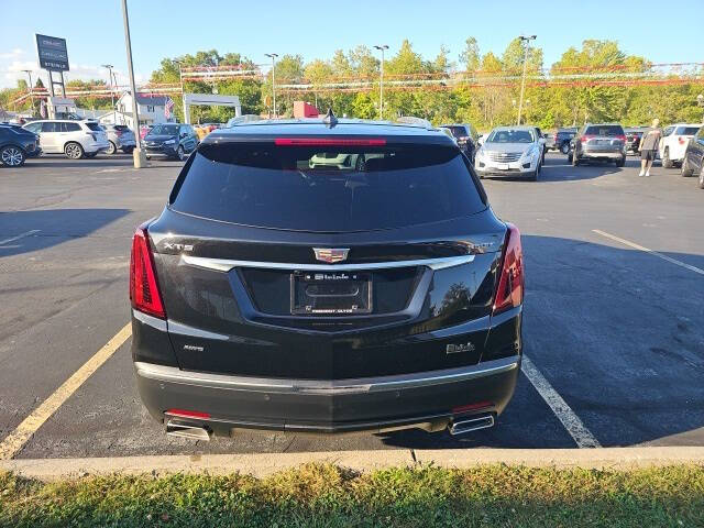 2022 Cadillac XT5 Luxury