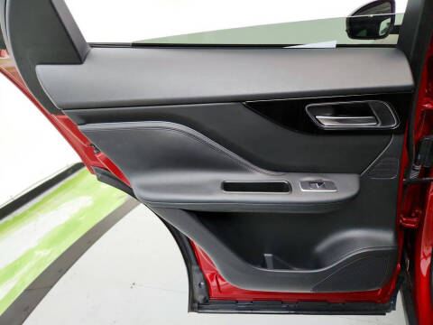 2017 Jaguar F-PACE 35t Premium