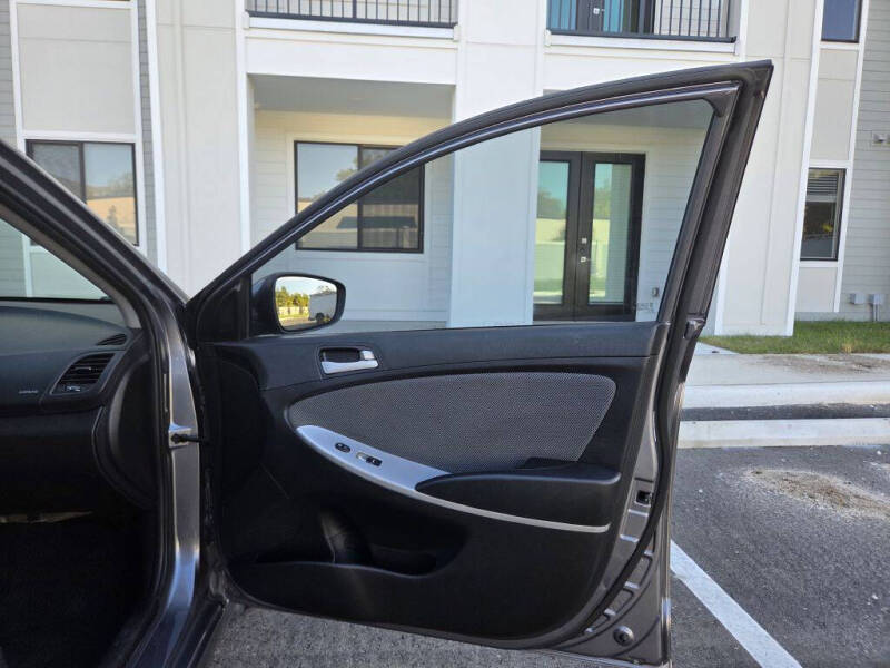 2014 Hyundai Accent GS