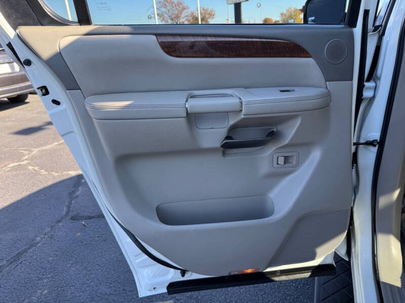 2010 Nissan Armada Titanium