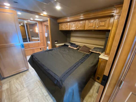 2015 Freightliner MH Chassis