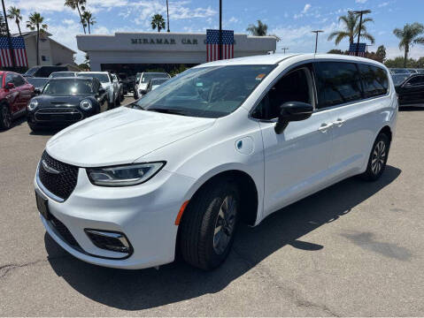 2024 Chrysler Pacifica Plug-In Hybrid
