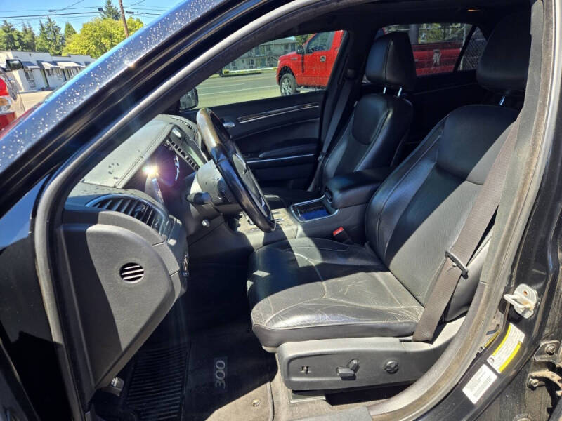 2012 Chrysler 300 C