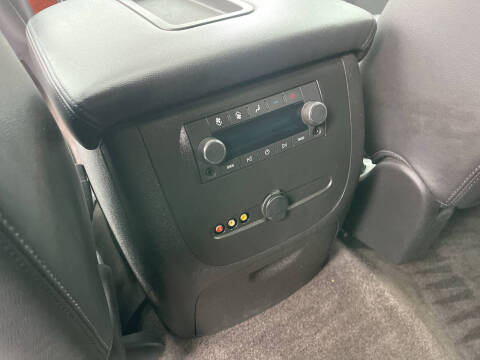 2012 Chevrolet Suburban LT