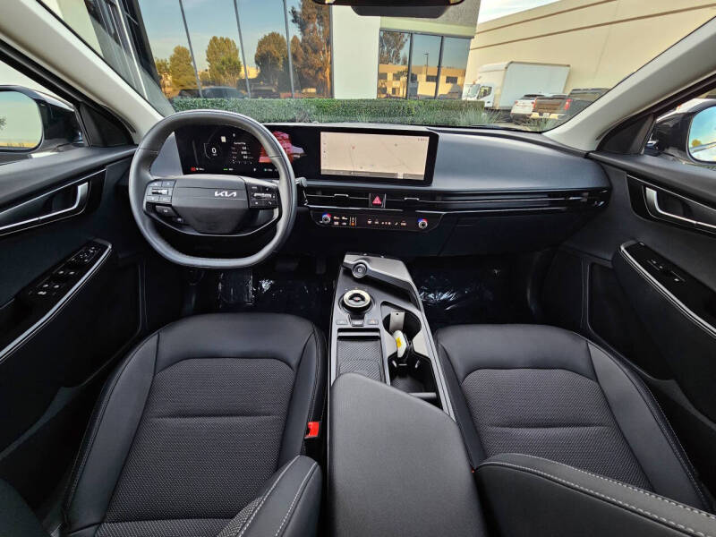 2025 Kia EV6 Light Long Range